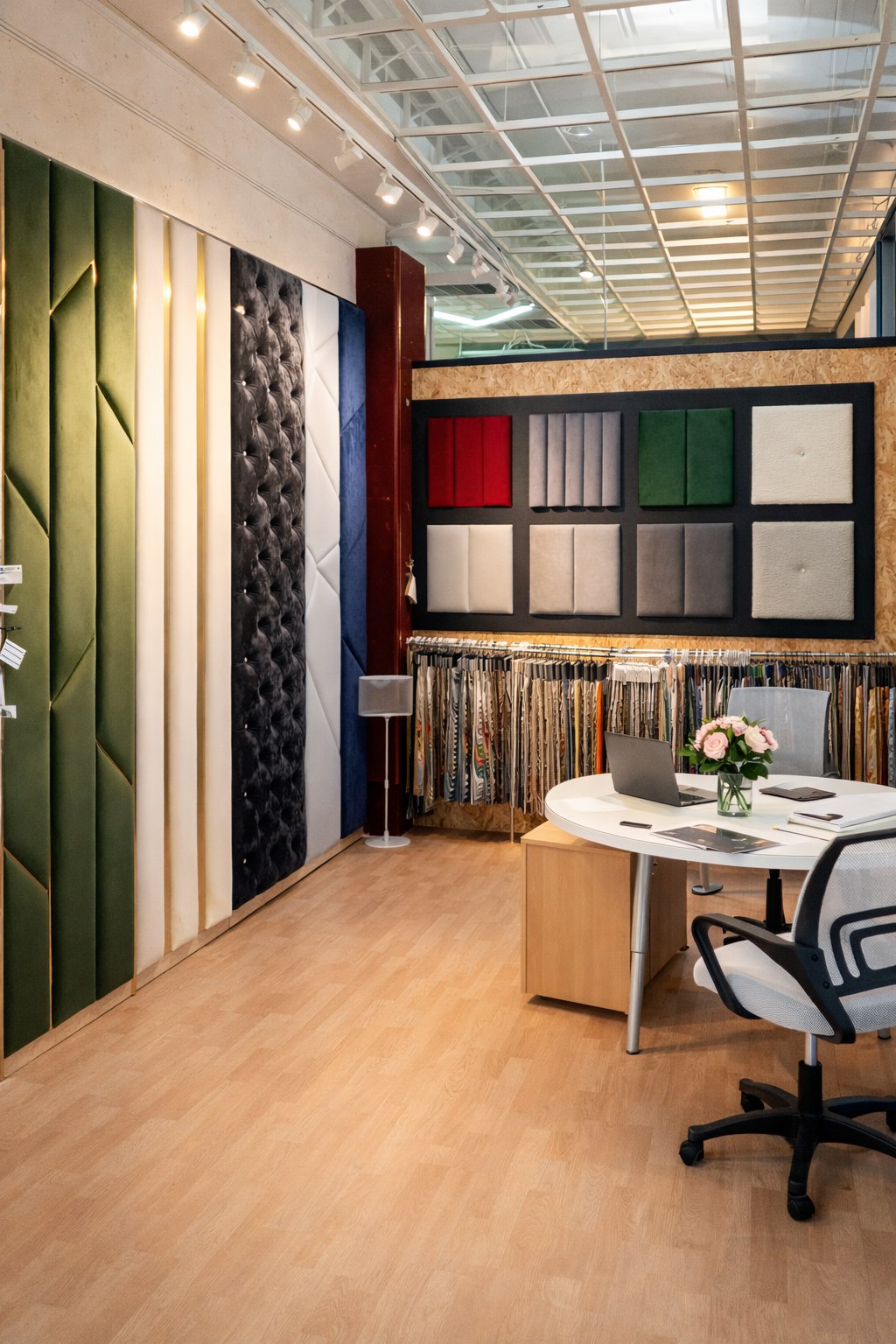 Образцы продукции в шоуруме АТЕЛКОМ